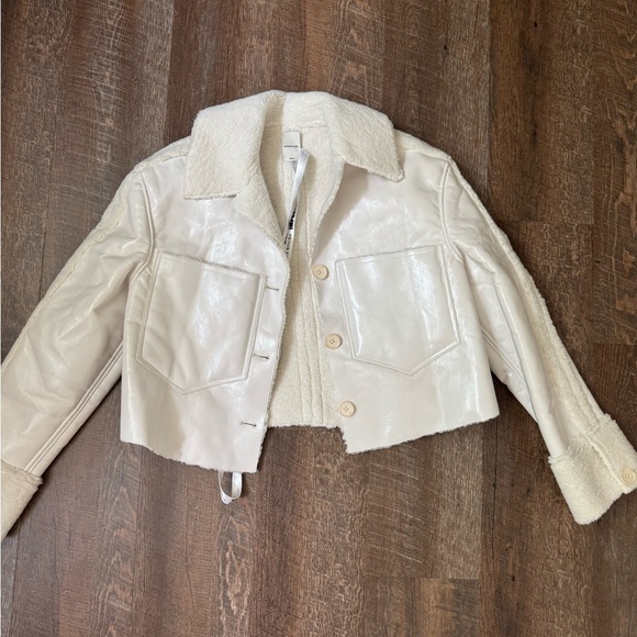 BRAND NEW Cream Cropped Jacket from Mistress Rocks - Picture 1 of 11